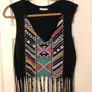 NWOT Title Unknown Fringe Top